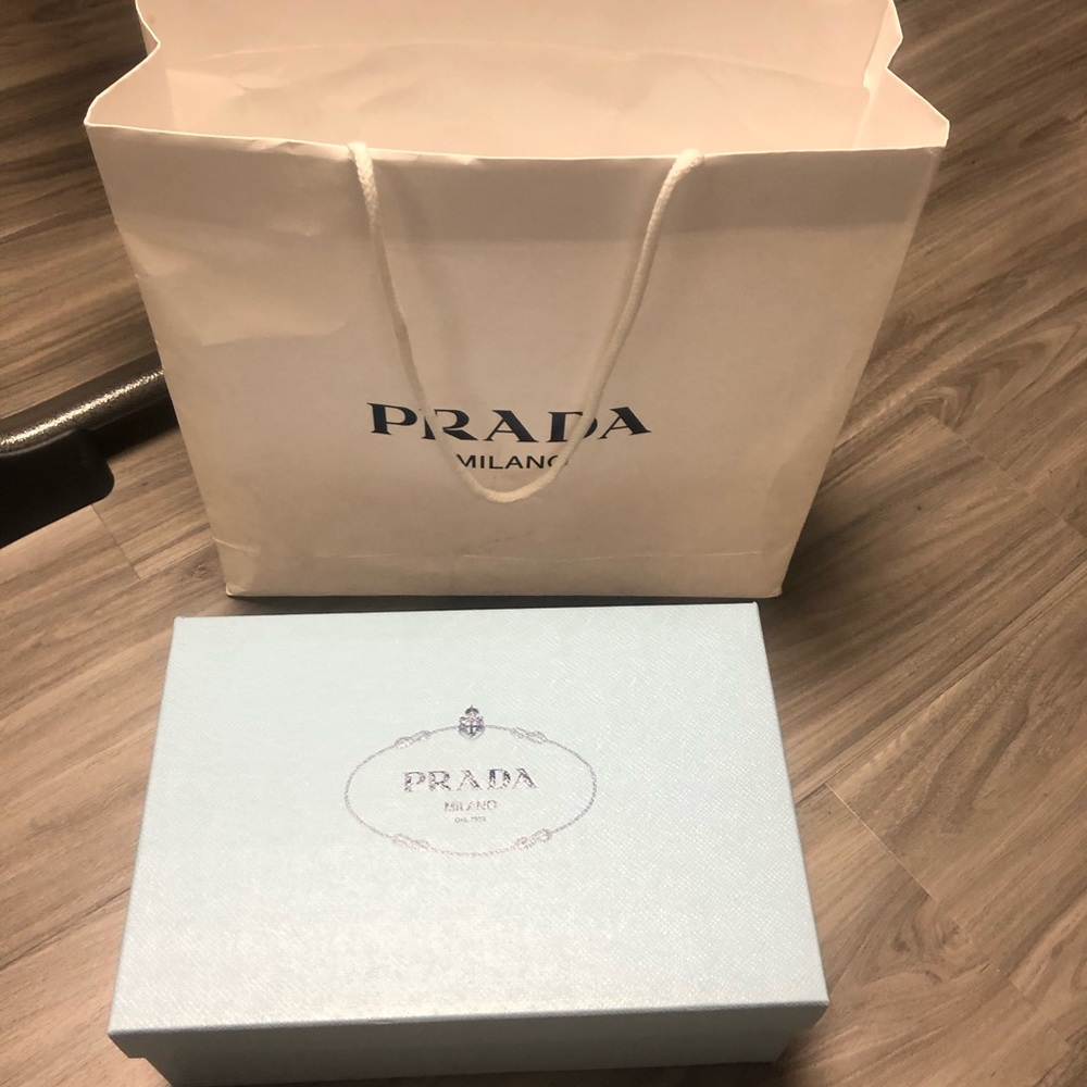 Prada suede Pumps - Picture 4 of 14